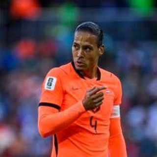Olanda, Van Dijk litiga con un giornalista: "Scrivete ca***te e bugie"