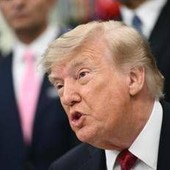 Usa-Iran, il nuovo piano di Trump: 'mini attacchi' nello Stretto di Hormuz Usa-Iran, il nuovo piano di Trump: 'mini attacchi' nello Stretto di Hormuz