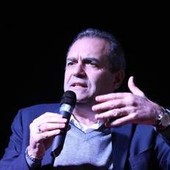 Luigi De Magistris: "Mi ricandido sindaco di Napoli, partita aperta con Manfredi"