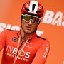 Il britannico Tarling vince la crono di Tirana, Roglic in rosa