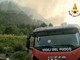 Incendio a Sesto al Reghena, operaio ferito e colonna di fumo visibile a chilometri