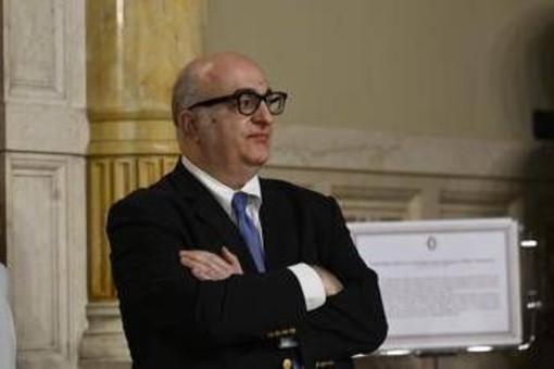 Mario Sechi sotto tutela per le minacce degli anarchici Mario Sechi sotto tutela per le minacce degli anarchici