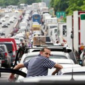 Esodo, ecco il traffico da bollino rosso: 27 milioni in viaggio da oggi a domenica
