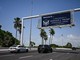 Da ponti e autostrade all'aeroporto di Palm Beach, Trump conquista la toponomastica Usa Da ponti e autostrade all'aeroporto di Palm Beach, Trump conquista la toponomastica Usa