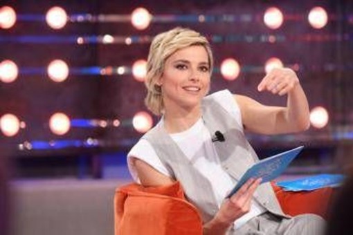 Da noi... a ruota libera, oggi 28 dicembre: gli ospiti e le anticipazioni Da noi... a ruota libera, oggi 28 dicembre: gli ospiti e le anticipazioni