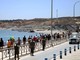 Ceuta, ancora 2500 migranti in città. Marocco: "Avevamo avvertito Spagna". Madrid: "Falso"