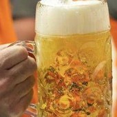 Un vaccino nella birra, il progetto del virologo divide la scienza Un vaccino nella birra, il progetto del virologo divide la scienza