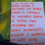 "Tuo marito urla, lascialo": il messaggio sul parabrezza diventa un caso web "Tuo marito urla, lascialo": il messaggio sul parabrezza diventa un caso web