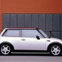 Mini celebra 25 anni in Italia, oltre 480mila vetture vendute dal debutto Mini celebra 25 anni in Italia, oltre 480mila vetture vendute dal debutto