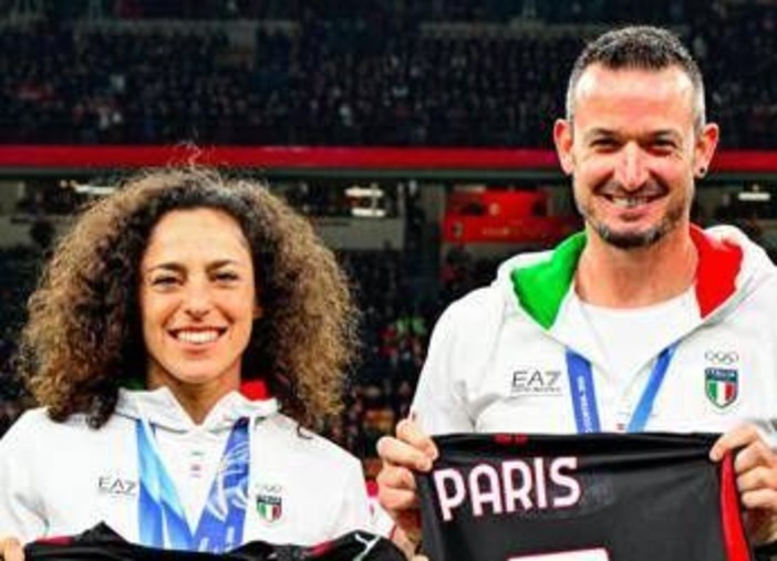 Il Milan 'abbraccia' Brignone e Paris prima del derby con l'Inter: il tributo ai medagliati di Milano Cortina Il Milan 'abbraccia' Brignone e Paris prima del derby con l'Inter: il tributo ai medagliati di Milano Cortina