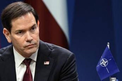 Rubio: "Inaccettabile pedaggio a Hormuz. Rivedere truppe non è azione punitiva"