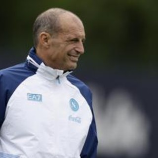 Napoli-Carrarese: orario, probabile formazione e dove vederla in tv