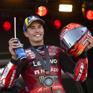 Marc Marquez vince in Giappone e si avvicina a Martin, Bezzecchi terzo
