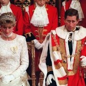 Buckingham Palace respinge le accuse del fratello di Lady Diana: "Il dolore può offuscare la memoria"
