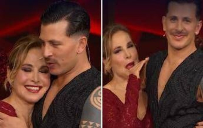 Barbara D'Urso a Ballando, il messaggio pubblico (e quello privato) di Pasquale La Rocca Barbara D'Urso a Ballando, il messaggio pubblico (e quello privato) di Pasquale La Rocca