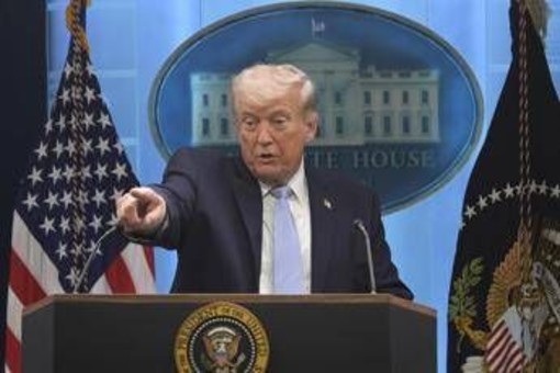 "Chi parla di armi con la stampa?", Trump usa la macchina della verità: test tra i militari