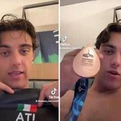 "La cuffia dell'Italia è sbagliata?": Ceccon solleva il caso e poi punge Sara Curtis