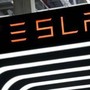 Tesla, indagine sulle maniglie: nel mirino i Suv Model Y