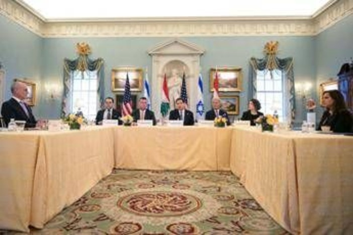 Israele e Libano uniti per liberare il Paese: costruttivi i colloqui di pace a Washington ma senza Hezbollah presente