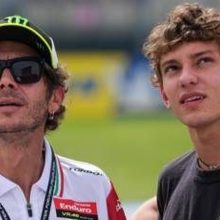 Valentino Rossi incorona Kimi Antonelli: "E' un sogno un pilota italiano così forte" Valentino Rossi incorona Kimi Antonelli: "E' un sogno un pilota italiano così forte"