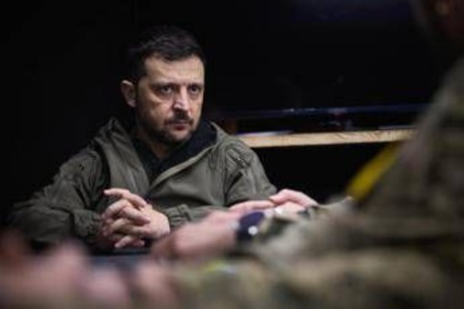 Ucraina, Zelensky: &quot;Raid russo su Sumy, città colpita in modo crudele&quot;