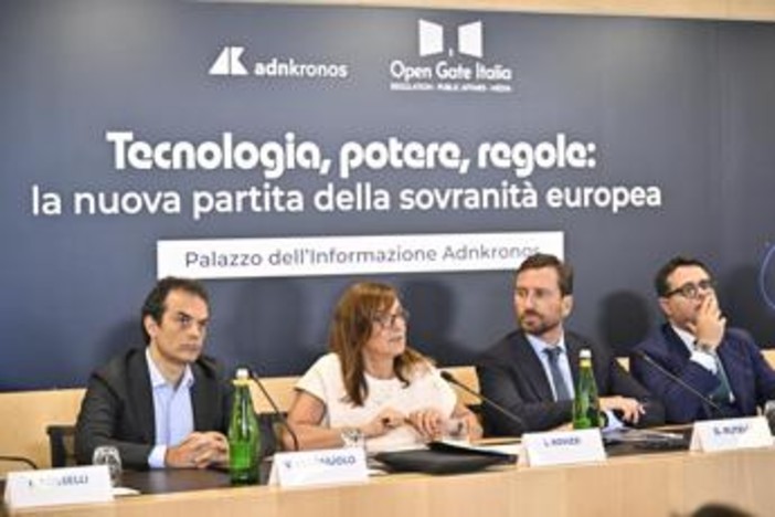 Fastweb+Vodafone: investire nella rete senza bloccare l’innovazione. Il Dna convince, il Cybersecurity Act va riequilibrato