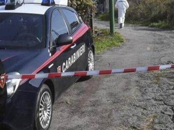 Roma, un uomo e un ragazzo trovati morti in stand allestito per palio Allumiere: avevano 36 e 15 anni