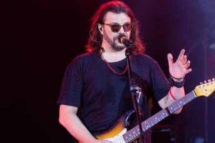Grignani, stop ai concerti per problemi di salute: "Torno presto"