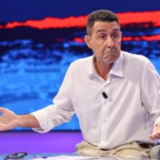 Sondaggio politico: crescono Fratelli d'Italia, Pd e M5S. Vannacci sale ancora Sondaggio politico: crescono Fratelli d'Italia, Pd e M5S. Vannacci sale ancora
