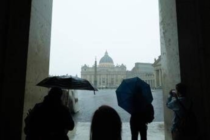 Maltempo a Roma, nubifragio e vento sulla Capitale Maltempo a Roma, nubifragio e vento sulla Capitale