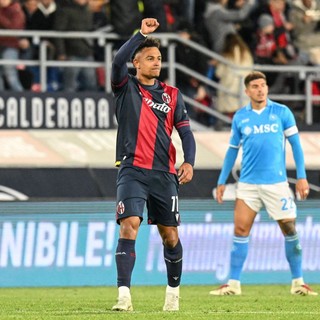 Il Napoli frena a Bologna e l’Inter resta in testa a +3