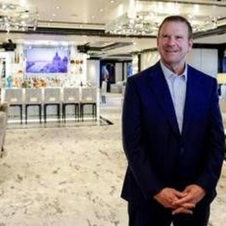L'ambasciatore Usa Fertitta: "Meloni leader di livello mondiale, italiani faranno la scelta giusta" L'ambasciatore Usa Fertitta: "Meloni leader di livello mondiale, italiani faranno la scelta giusta"