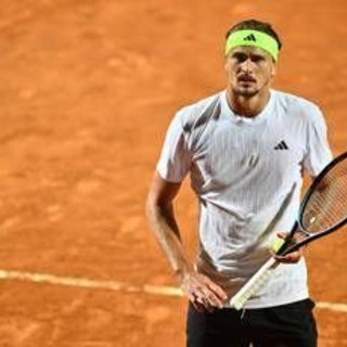 Zverev, paura sul volo per Parigi: &quot;L'aereo è stato colpito da un fulmine&quot;