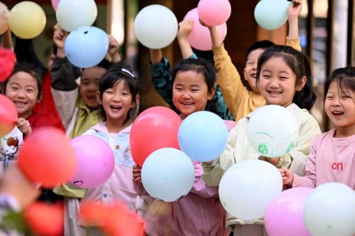 La Cina stanzia 45,8 miliardi di yuan a sostegno dell’istruzione prescolare