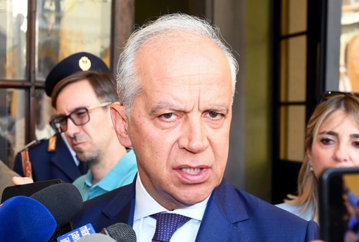 Immigrazione, Piantedosi “In Italia -82% sbarchi, Spagna strumentalizza dati” Immigrazione, Piantedosi “In Italia -82% sbarchi, Spagna strumentalizza dati”