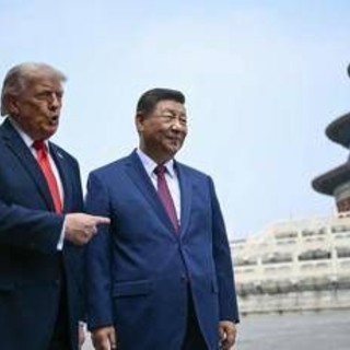 Trump in Cina: "Con Xi colloqui estremamente positivi e produttivi". E lo invita alla Casa Bianca Trump in Cina: "Con Xi colloqui estremamente positivi e produttivi". E lo invita alla Casa Bianca