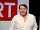 Rai sospende repliche estive di Report: "Scelta per tutelare brand e redazione". Ranucci: "Decisione sconcertante" Rai sospende repliche estive di Report: "Scelta per tutelare brand e redazione". Ranucci: "Decisione sconcertante"