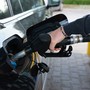 Carburanti, prorogato all’1 maggio il taglio delle accise
