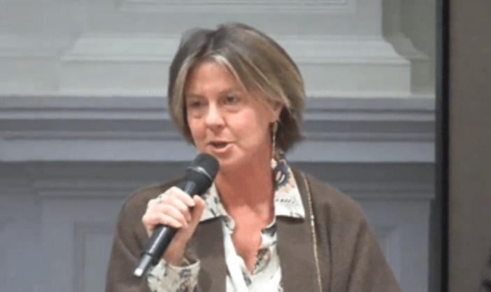 Farmaci, Lorenzin: "Italia punti su ricerca e politiche evidence-based" Farmaci, Lorenzin: "Italia punti su ricerca e politiche evidence-based"