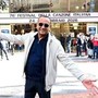Sanremo, Carlo Conti batte il cinque: Festival 2026 tra prime volte e autocelebrazione