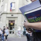 Caldo record e rientro a scuola, l'allarme degli studenti: "9 istituti su 10 senza climatizzazione, a rischio la nostra salute"