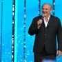 Gerry Scotti: &quot;Non ho fatto le scarpe a Striscia. Affari Tuoi? Si avvicina alla ludopatia&quot;