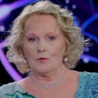Katia Ricciarelli: &quot;Pippo Baudo mi ha nascosto la verità sul figlio Alex. Magalli? Gli darei una sberla&quot;