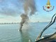 Yacht in fiamme affonda al largo di Jesolo: 10 persone salvate, decisivo l’intervento di un’altra barca Yacht in fiamme affonda al largo di Jesolo: 10 persone salvate, decisivo l’intervento di un’altra barca