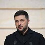 Ucraina, raid russi su tv pubblica e a Kharkiv. Zelensky domani incontra Witkoff in Turchia