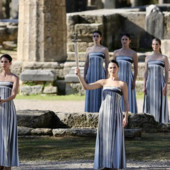 Accesa a Olimpia la fiamma olimpica di Milano Cortina 2026 Accesa a Olimpia la fiamma olimpica di Milano Cortina 2026