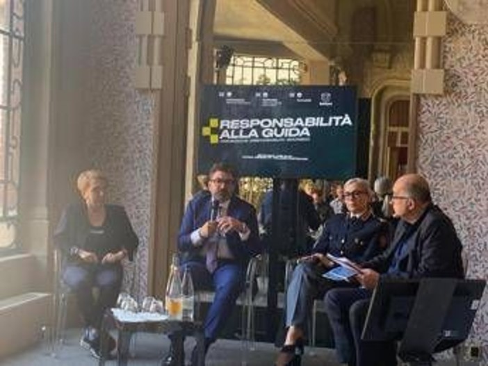 Sicurezza stradale, prevenzione, alcolock e consapevolezza: appello da Confcom e Confmobilità Assomobilità Sicurezza stradale, prevenzione, alcolock e consapevolezza: appello da Confcom e Confmobilità Assomobilità