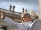 Papa Leone XIV in auto scoperta prima dell’udienza generale: "Grazie a tutti per il sostegno" Papa Leone XIV in auto scoperta prima dell’udienza generale: "Grazie a tutti per il sostegno"