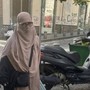 Sangiuliano posta foto di donna con niqab a Napoli: "Ecco pericolo islamizzazione"