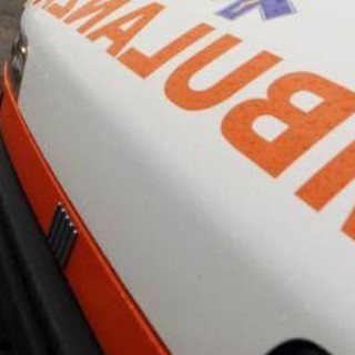 Otranto, si butta in mare per salvare figli di 8 anni e ha malore: morto 54enne